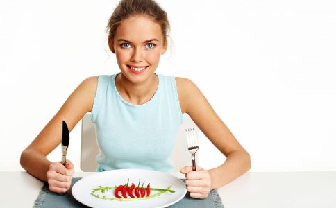 什麼時間進食會瘦什麼時間吃早餐會瘦什麼時間吃晚餐會瘦